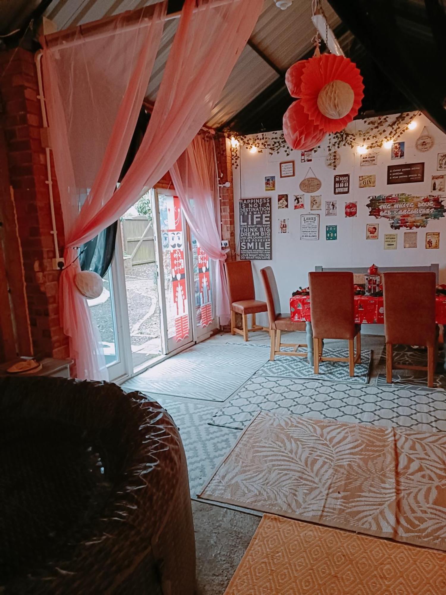 The White Dove Bed And Breakfast With Glamping Newark Showground Buitenkant foto