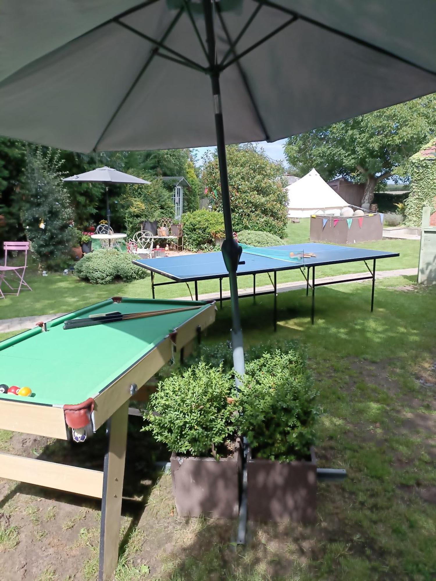 The White Dove Bed And Breakfast With Glamping Newark Showground Buitenkant foto